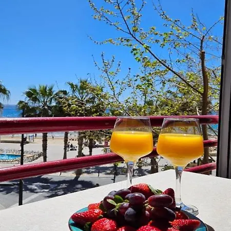 Moderno Con Vistas Al Mar Кальпе